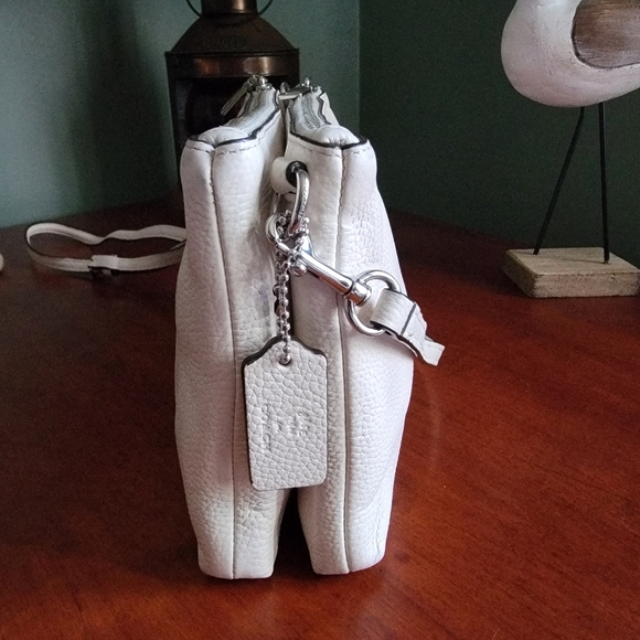 Limited Edition Baseman X Coach Kiki Lyla Bag White Pebbled Leather #F57734 - Picture 6 of 14